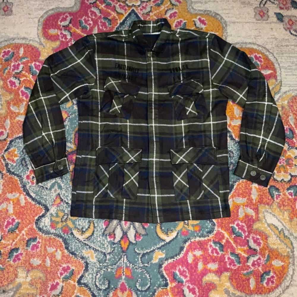 Emotionally Unavailable button up Sz Large BRAND NEW